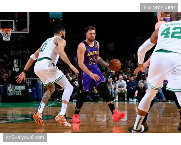 湖人东契奇30分11篮板13助攻 但正负值仅+2暴露防守问题